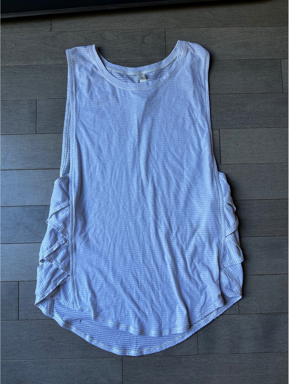 Lululemon Women's Size 10 White Striped Sleeveless Workout Tank TopAthletic